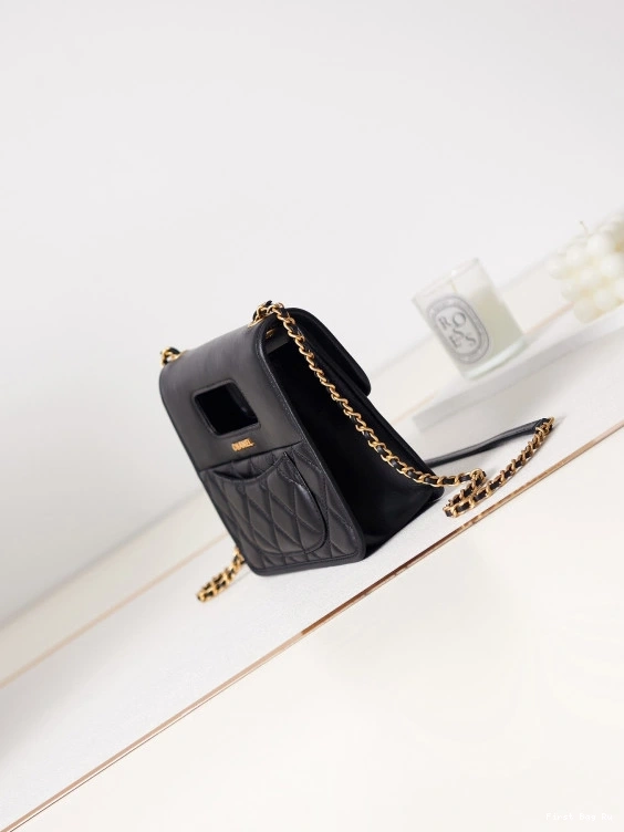 First Bag Ru TOTE CHANEL SMALL 0716